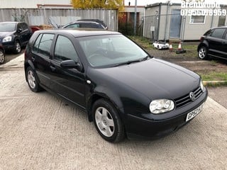 Location: Brentwood - 2003 VOLKSWAGEN GOLF TDI SE 5 Door Hatchback REG: GP52HJV, Keys: No, MOT Expiry date: 24/05/2025, 1896 Diesel, 5 Speed Manual Diesel, Former Keepers: 7