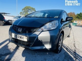 Location: Plymouth - 2013 HONDA JAZZ I-VTEC S 5 Door Hatchback REG: D9RMH, Keys: No, MOT Expiry date: 13/10/2024, 1198 Petrol, 5 Speed Manual Petrol, Former Keepers: 5