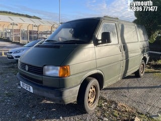 Location: Plymouth - 1994 VOLKSWAGEN TRANSPORTER CARAVELLE Panel Van REG: B17DTB, Keys: No, MOT Expiry date: 07/08/2024, 2370 Diesel, 5 Speed Manual Diesel, Former Keepers: 6