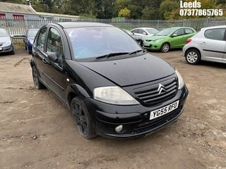 Location: Leeds - 2005 CITROEN C3 SX 5 Door Hatchback REG: YG55RFO, Keys: No, MOT Expiry date: 26-10-2024, 1360 Petrol, 5 Speed Manual Petrol, Former Keepers: 8