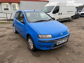 Location: Leeds - 2003 FIAT PUNTO ACTIVE SPORT 3 Door Hatchback REG: NA03ZFH, Keys: No, MOT Expiry date: 13/09/2024, 1242 Petrol, 5 Speed Manual Petrol, Former Keepers: 7