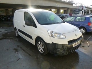 Location:  Hayes - 2013 PEUGEOT PARTNER 625 S L1 HDI Panel Van REG: KM63OMF, Keys: No, MOT Expiry date: 19/01/2025, 1560 Diesel, 5 Speed Manual Diesel, Former Keepers: 3