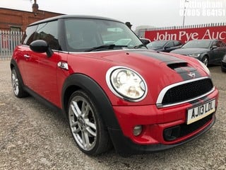 Location: Nottingham - 2013  MINI COOPER S 3 Door Hatchback REG: AJ13LDL, 1598cc Petrol , 6 Speed Manual Petrol , Former Keepers: 3, Keys: Yes, MOT Expiry date: 02/02/2025