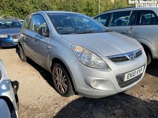 Location: North Woolwich - 2010 HYUNDAI I20 CLASSIC 3 Door Hatchback REG: EK10VYP, Keys: No, MOT Expiry date: 15/10/2024, 1248 Petrol, 5 Speed Manual Petrol, Former Keepers: 7