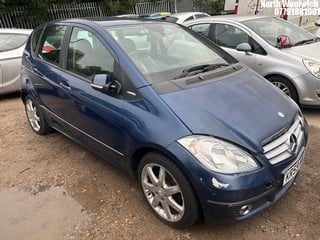 Location: North Woolwich - 2009 MERCEDES A180CDI AVANTGARDE SE CVT 5 Door Hatchback REG: KR59WME, Keys: No, MOT Expiry date: 05/10/2024, 1991 Diesel, Variable 1 Speed Auto Diesel, Former Keepers: 5