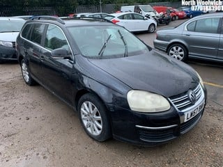 Location: North Woolwich - 2007 VOLKSWAGEN GOLF Estate REG: LW57BWN, Keys: No, MOT Expiry date: 23/02/2025, 1380 Petrol, AUTOMATIC, Former Keepers: 5