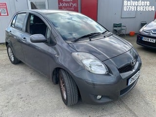 Location: BELVEDERE - 2009 TOYOTA YARIS SR VVT-I 5 DOOR HATCHBACK REG: BN09EUX, 1329cc PETROL, 6 SPEED MANUAL PETROL, Former Keepers: 4, Keys: Yes, MOT: Expiry date31.05.2025