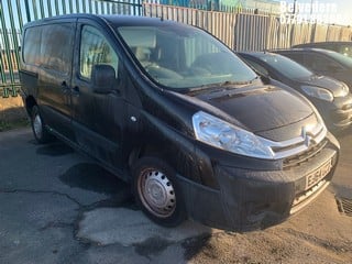 Location: Belvedere - 2014 CITROEN DISPATCH 1000 L1H1 EN-RIS Panel Van REG: EJ64UCZ, Keys: No, MOT Expiry date: 02/08/2024, 1560 Diesel, 5 Speed Manual Diesel, Former Keepers: 5