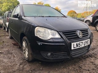 Location: Mitcham - 2007 VOLKSWAGEN POLO S 64 5 Door Hatchback REG: LN57UYE, Keys: No, MOT Expiry date: 28/09/2023, 1198 Petrol, 5 Speed Manual Petrol, Former Keepers: 2