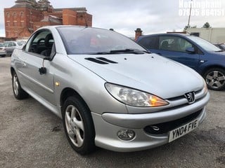 Location: Nottingham - 2004 PEUGEOT 206 Convertible REG: YN04FVE, Keys: No, MOT Expiry date: 19/11/2024, 1587 Petrol, Manual, Former Keepers: 7