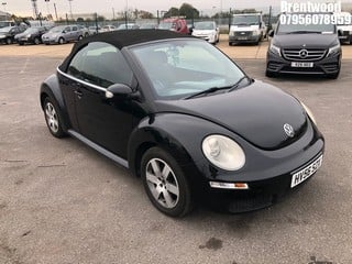 Location: BRENTWOOD - 2006 VOLKSWAGEN BEETLE LUNA 75PS  CONVERTIBLE REG: HV56SZX, 1390cc PETROL, 5 SPEED MANUAL PETROL, Former Keepers: 7, Keys: Yes, MOT: Expiry date03/04/2025