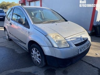 Location: Hull - 2004 CITROEN C2 LX 3 Door Hatchback REG: NT04XWM, Keys: No, MOT Expiry date: 16/05/2024, 1124 Petrol, 5 Speed Manual Petrol, Former Keepers: 10