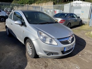 Location: Leeds - 2011 VAUXHALL CORSA S ECOFLEX 3 Door Hatchback REG: SB60ZKF, Keys: No, MOT Expiry date: 22-06-2024, 998 Petrol, 5 Speed Manual Petrol, Former Keepers: 7