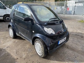 Location: Leeds - 2004 SMART FORTWO PURE 61 SEMI-AUTO Coupe REG: YC53NMJ, Keys: No, MOT Expiry date: 06-01-2024, 698 Petrol, 6 Speed Semi Auto Petrol, Former Keepers: 10