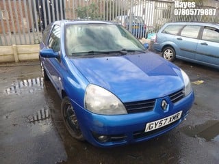 Location:  Hayes - 2007 RENAULT CLIO CAMPUS SPORT 16V 3 Door Hatchback REG: GY57XMR, Keys: No, MOT Expiry date: 27/05/2025, 1149 Petrol, 5 Speed Manual Petrol, Former Keepers: 5