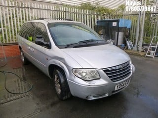 Location:  Hayes - 2004 CHRYSLER GRAND VOYAGER LTD XS AUTO Estate REG: YD54FZP, Keys: No, MOT Expiry date: 12/08/2025, 2776 Diesel, 4 Speed Auto Diesel, Former Keepers: 7