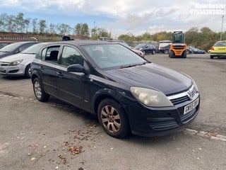 Location: Manchester - 2006 VAUXHALL ASTRA CLUB AUTO 5 Door Hatchback REG: GW55OWV, 1796 Petrol, 4 Speed Auto Petrol, Former Keepers: 7, Keys: No, MOT Expiry date: 01/02/2024