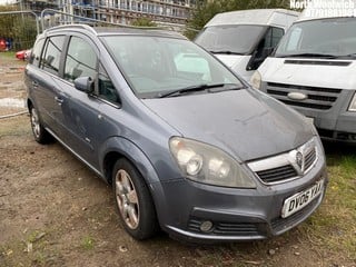 Location: North Woolwich - 2006 VAUXHALL ZAFIRA SRI MPV REG: DV06YAA, Keys: No, MOT Expiry date: 19/12/2024, 1796 Petrol, 5 Speed Manual Petrol, Former Keepers: 6