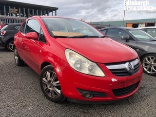 Location: Edinburgh - 2007 VAUXHALL CORSA DESIGN 3 Door Hatchback REG: L90PSR, Keys: No, MOT Expiry date: 25/01/2025, 1229 Petrol, 5 Speed Manual Petrol, Former Keepers: 5