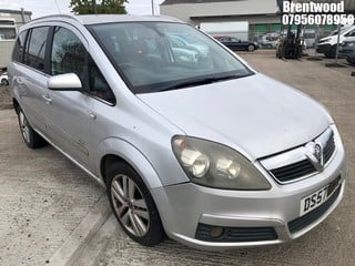 Location: Brentwood - 2008 VAUXHALL ZAFIRA DESIGN CDTI 120 A MPV REG: DS57UXZ, Keys: No, MOT Expiry date: 20/08/2025, 1910 Diesel, 6 Speed Auto Diesel, Former Keepers: 6