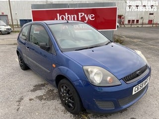 Location: South Wales - 2008 FORD FIESTA STYLE 3 Door Hatchback REG: CE58WFF, Keys: No, MOT Expiry date: 23/09/2025, 1242 Petrol, 5 Speed Manual Petrol, Former Keepers: 1