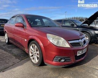 Location: Hull - 2006 VAUXHALL VECTRA SRI NAV 5 Door Hatchback REG: KC06VJN, Keys: No, MOT Expiry date: 19/08/2024, 1796 Petrol, 5 Speed Manual Petrol, Former Keepers: 9