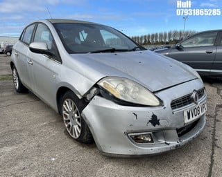 Location: Hull - 2008 FIAT BRAVO DYNAMIC TJET 150 5 Door Hatchback REG: WV08VPC, Keys: Yes, MOT Expiry date: 23/02/2024, 1368 Petrol, 6 Speed Manual Petrol, Former Keepers: 5