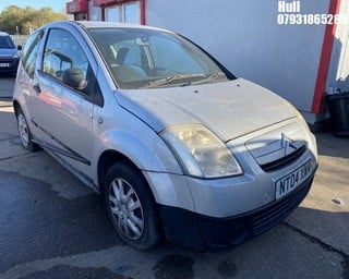 Location: Hull - 2004 CITROEN C2 LX 3 Door Hatchback REG: NT04XWM, Keys: No, MOT Expiry date: 16/05/2024, 1124 Petrol, 5 Speed Manual Petrol, Former Keepers: 10