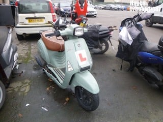 Location:  Hayes - 2021 NECO LOLA 50 Scooter REG: LL70VOV, Keys: No, MOT Expiry date: 10/01/2024, 49 Petrol, AUTOMATIC, Former Keepers: 1