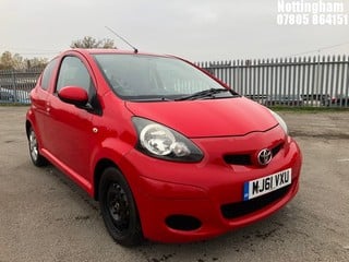 Location: Nottingham - 2011 TOYOTA AYGO GO VVT-I 3 DOOR HATCHBACK REG: MJ61VXU, 998cc PETROL, 5 SPEED MANUAL PETROL, Former Keepers: 7, Keys: Yes, MOT Expiry date: 20/03/2025