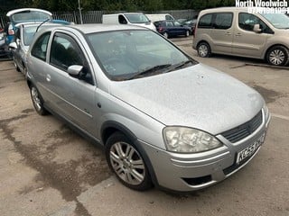 Location: North Woolwich - 2005 VAUXHALL CORSA ACTIVE 16V 3 Door Hatchback REG: KC55RKO, Keys: No, MOT Expiry date: 15/03/2025, 1229 Petrol, 5 Speed Manual Petrol, Former Keepers: 5