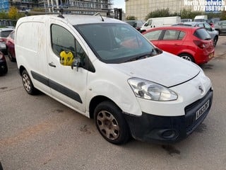 Location: North Woolwich - 2013 PEUGEOT PARTNER 625 S L1 HDI Panel Van REG: LK63ZWT, Keys: No, MOT Expiry date: 29/11/2024, 1560 Diesel, 5 Speed Manual Diesel, Former Keepers: 4