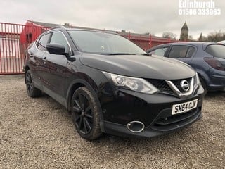 Location: Edinburgh - 2014 NISSAN QASHQAI TEKNA DIG-T 5 Door Hatchback REG: SM64OJK, Keys: Yes, MOT Expiry date: 25/10/2023, 1198 Petrol, 6 Speed Manual Petrol, Former Keepers: 3