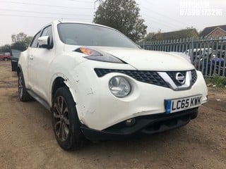 Location: MITCHAM - 2015 NISSAN JUKE TEKNA CVT 	 5 DOOR HATCHBACK REG: LC65KWK, 1598cc PETROL, VARIABLE SPEED AUTO PETROL, Former Keepers: 2, Keys: No, MOT: Expiry date17/03/2025