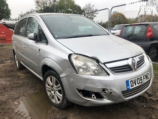 Location: Mitcham - 2009 VAUXHALL ZAFIRA DESIGN MPV REG: DV09FMZ, Keys: No, MOT Expiry date: 17/07/2024, 1796 Petrol, 5 Speed Manual Petrol, Former Keepers: 3