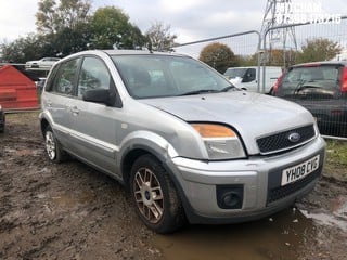 Location: Mitcham - 2008 FORD FUSION ZETEC CLIMATE AUTO 5 Door Hatchback REG: YH08CVG, Keys: No, MOT Expiry date: 30/07/2025, 1596 Petrol, 5 Speed Auto Petrol, Former Keepers: 7