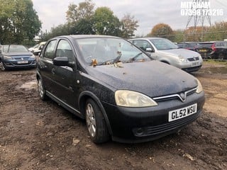 Location: Mitcham - 2003 VAUXHALL CORSA SXI 16V 5 Door Hatchback REG: GL52WSU, Keys: No, MOT Expiry date: 21/11/2024, 1199 Petrol, 5 Speed Manual Petrol, Former Keepers: 6