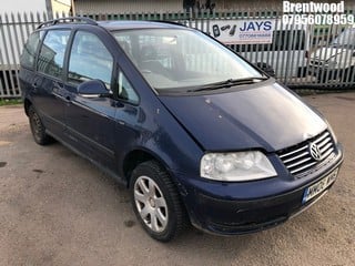 Location: BRENTWOOD - 2008 VOLKSWAGEN SHARAN S TDI 115 MPV REG: MM08WME, 1896cc DIESEL, 5 SPEED MANUAL DIESEL, Former Keepers: 5, Keys: No, MOT: Expiry date07/03/2025