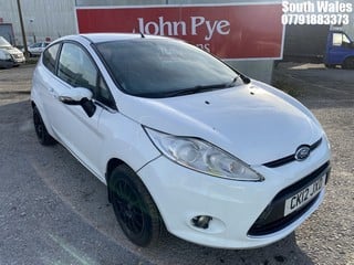 Location: South Wales - 2012 FORD FIESTA ZETEC 3 DOOR HATCHBACK REG: CK12JXD, 1242cc PETROL, 5 SPEED MANUAL PETROL, Former Keepers: 2, Keys: Yes, MOT Expiry date: 16/07/2025