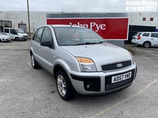 Location: South Wales - 2008 FORD FUSION ZETEC CLIMATE S-A 5 Door Hatchback REG: AD57VWB, Keys: No, MOT Expiry date: 15/04/2025, 1388 Petrol, 5 Speed Semi Auto Petrol, Former Keepers: 7