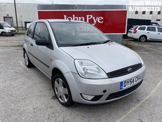 Location: South Wales - 2004 FORD FIESTA FLAME 3 Door Hatchback REG: DY54CKA, Keys: No, MOT Expiry date: 04/10/2024, 1388 Petrol, 5 Speed Manual Petrol, Former Keepers: 5