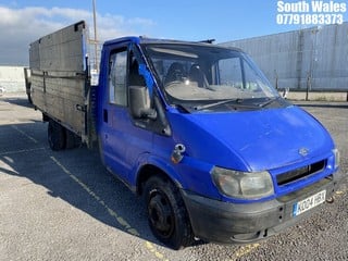 Location: South Wales - 2004 FORD TRANSIT 350 LWB Dropside Lorry REG: KO04HBX, Keys: No, MOT Expiry date: 05/01/2024, 2402 Diesel, 5 Speed Manual Diesel, Former Keepers: 5