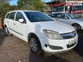 NOTE: ATF Registered Buyers ONLY - Location: Peterborough - 2009 VAUXHALL ASTRA CDTI 100 Estate REG: LX09BHZ, Keys: No, 1686 Diesel, 5 Speed Manual Diesel, Former Keepers: 6