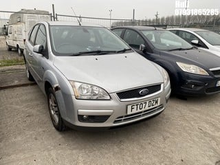 Location: Hull - 2007 FORD FOCUS GHIA 115 5 Door Hatchback REG: FT07DZM, Keys: No, MOT Expiry date: 30/10/2024, 1596 Petrol, 5 Speed Manual Petrol, Former Keepers: 5