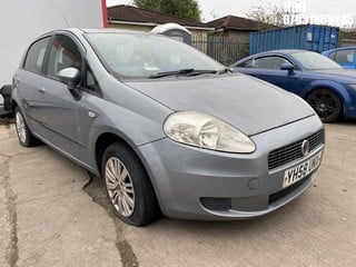 Location: Hull - 2008 FIAT GRANDE PUNTO DYNAMIC M-J 5 Door Hatchback REG: YH58UNX, Keys: No, MOT Expiry date: 09/02/2024, 1242 Petrol, 5 Speed Manual Petrol, Former Keepers: 3