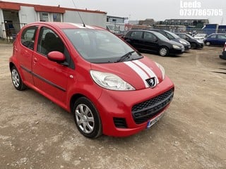 Location: Leeds - 2010 PEUGEOT 107 URBAN 5 DOOR HATCHBACK REG: MV60KKG, 998cc PETROL, 5 SPEED MANUAL PETROL, Former Keepers: 5, Keys: Yes, MOT Expiry date: 23-07-2023