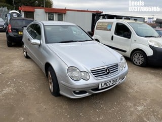 Location: Leeds - 2007 MERCEDES C220 CDI SE AUTO Coupe REG: LR07OHX, Keys: No, MOT Expiry date: 16-04-2024, 2149 Diesel, 5 Speed Auto Diesel, Former Keepers: 4