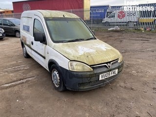 Location: Leeds - 2009 VAUXHALL COMBO 1700 CDTI Car Derived Van REG: VU09FML, Keys: No, MOT Expiry date: 31-05-2018, 1248 Diesel, 5 Speed Manual Diesel, Former Keepers: 2