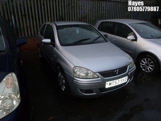 Location:  Hayes - 2004 VAUXHALL CORSA DESIGN 16V 3 Door Hatchback REG: MT53SXB, Keys: No, MOT Expiry date: 18/11/2024, 1199 Petrol, 5 Speed Manual Petrol, Former Keepers: 7