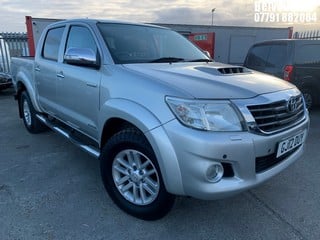 Location: Belvedere - 2012 TOYOTA HILUX INVINCIBLE D-4D 4X4 LIGHT 4X4 UTILITY  REG: GJ12DUY, 2982cc DIESEL, 5 SPEED AUTO DIESEL, Former Keepers: 0, Keys: Yes, MOT Expiry date: 28/03/2025